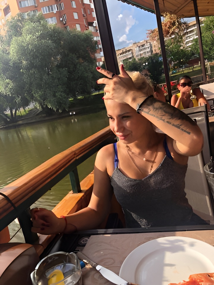 Индивидуалка Арина, доступна для личного знакомства от 2500 руб