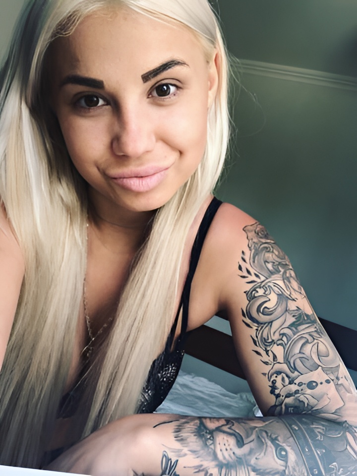 Индивидуалка Арина, доступна для личного знакомства от 2500 руб