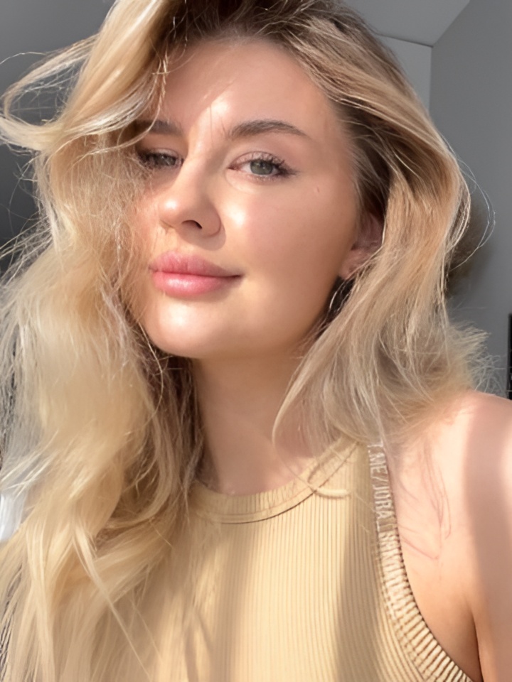 Эсмеральда привлекальеная девушка из Копейска цена от 3000 руб