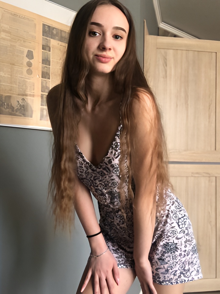 Индивидуалка Лея, доступна для личного знакомства от 10000 руб