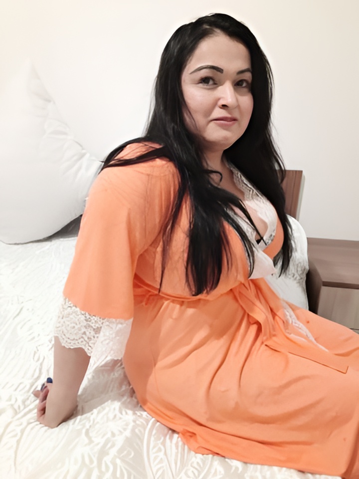 Лилия привлекальеная девушка из Копейска цена от 3000 руб