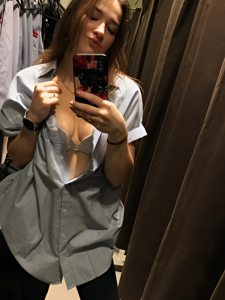 Индивидуалка Олечка, доступна для личного знакомства от 1500 руб