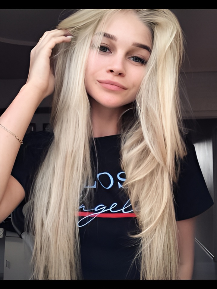 Индивидуалка Софа, доступна для личного знакомства от 5000 руб