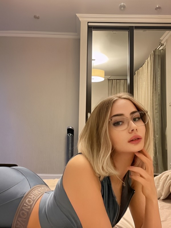 Стелла привлекательная девушка из Копейска цена от 2000 руб