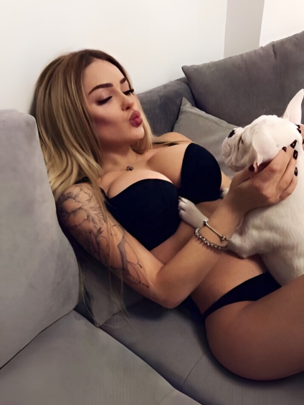 Жанна привлекательная девушка из Копейска цена от 1500 руб